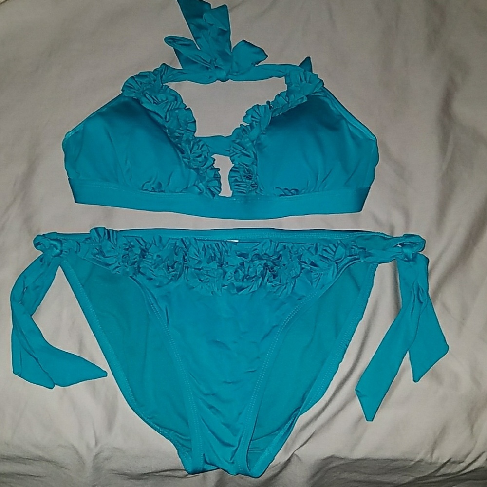 Kenneth Cole Bathing suit